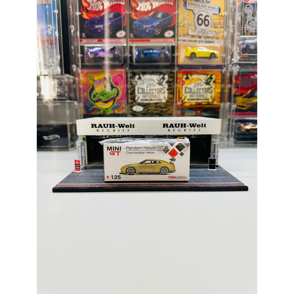 Jual Mini GT No 125 Pandem Nissan GTR R35 Cosmopolitan Yellow | Shopee ...