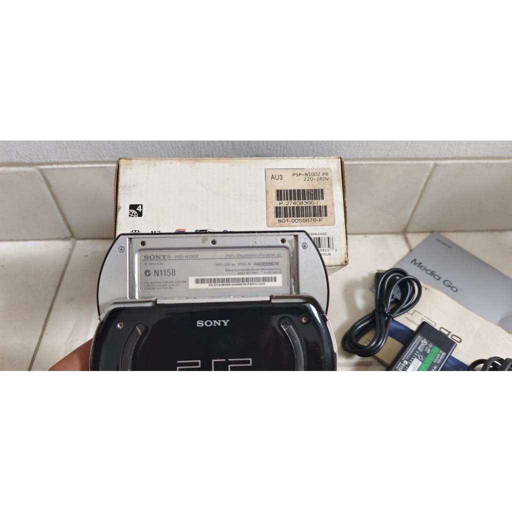 Jual psp go black full set original serial number match | Shopee Indonesia