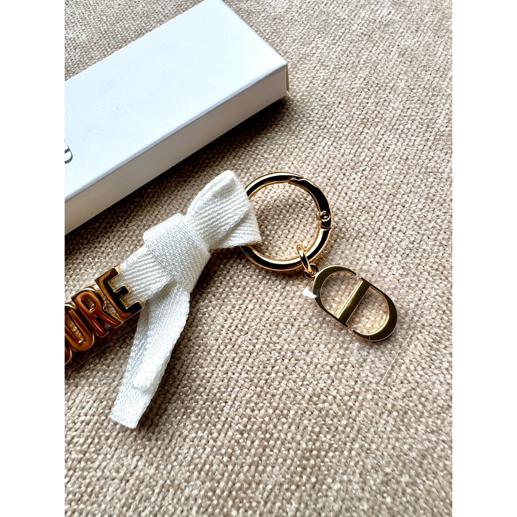 Jual Dior Keychain | Shopee Indonesia