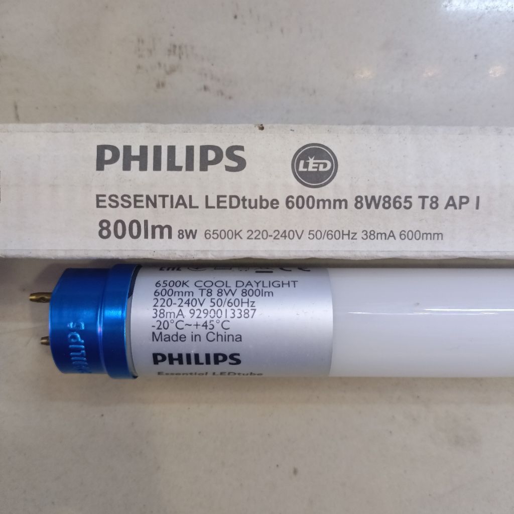 Jual Lampu Philips Essential Led Tube 8w 865 T8 Putih TL Led 8w 6500K ...