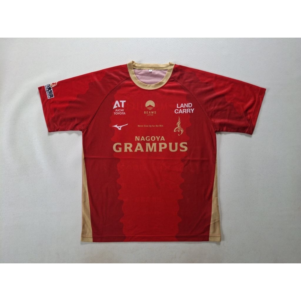 Nagoya Grampus 2002 Auswärts-Trikot