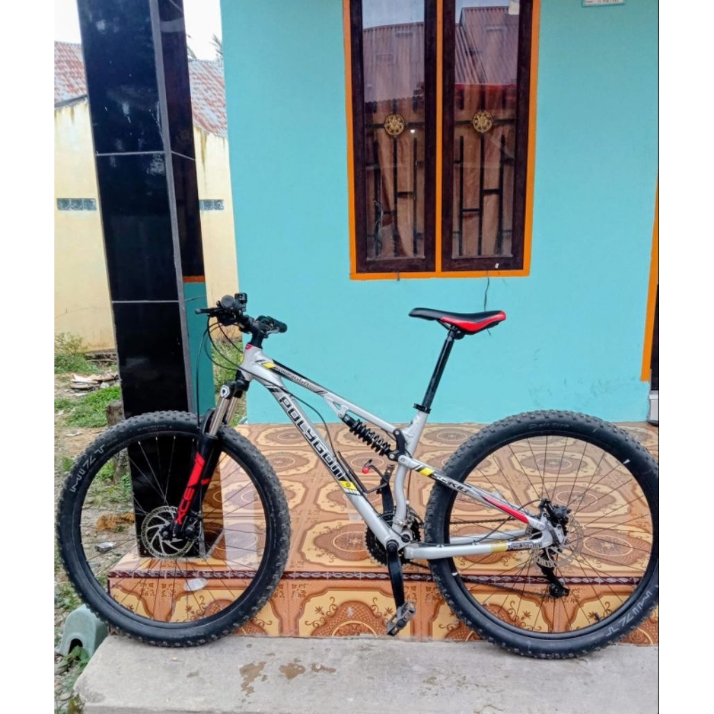 Jual MTB Polygon Rayz 1 | Shopee Indonesia