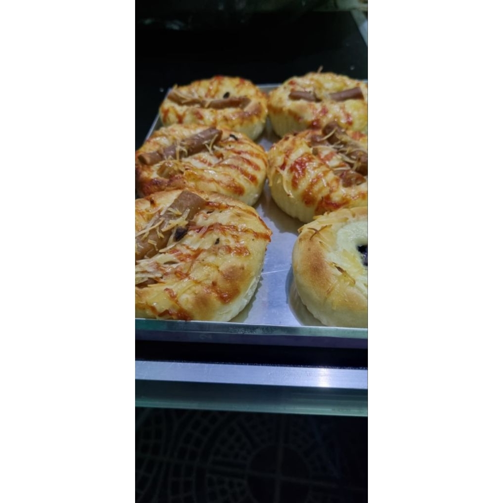 Jual ROTI VARIAN LENGKAP (OWNER ADUA BAKERY MAKASSAR) | Shopee Indonesia