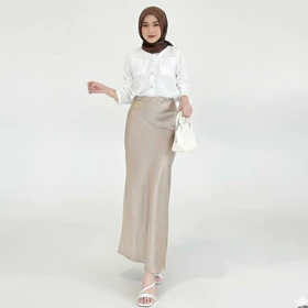 Rok Satin Mermaid Panjang Wanita BB 45 75 SIKRIT MAXI