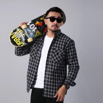DGM Kemeja Flanel Pria Lengan Panjang Hitam Kotak Navy Garis Kuning Kemeja Pria Flanel Pria