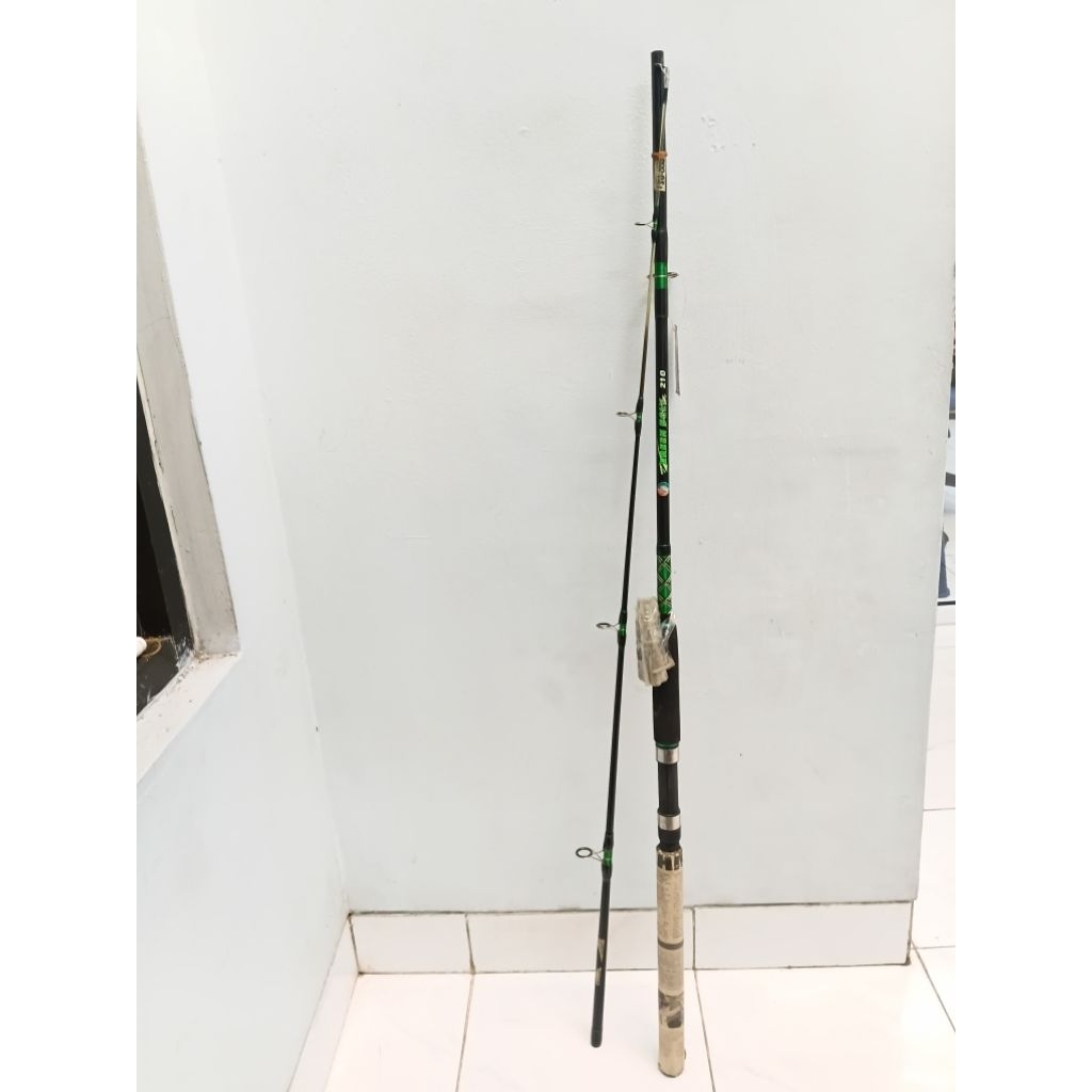 Jual Joran Pancing Green Ugly memiliki panjang 210 cm | Shopee Indonesia