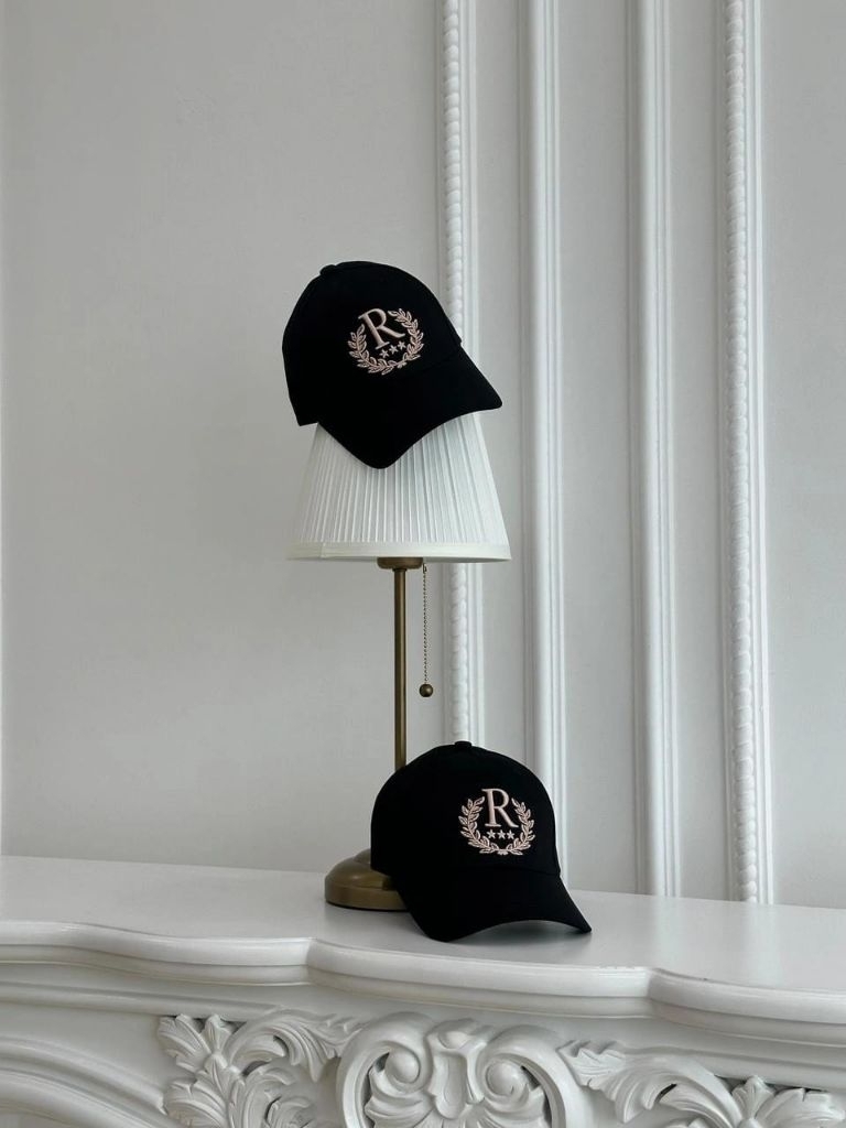 Jual TOPI RUCAS CROWN BLACK PINK | Shopee Indonesia