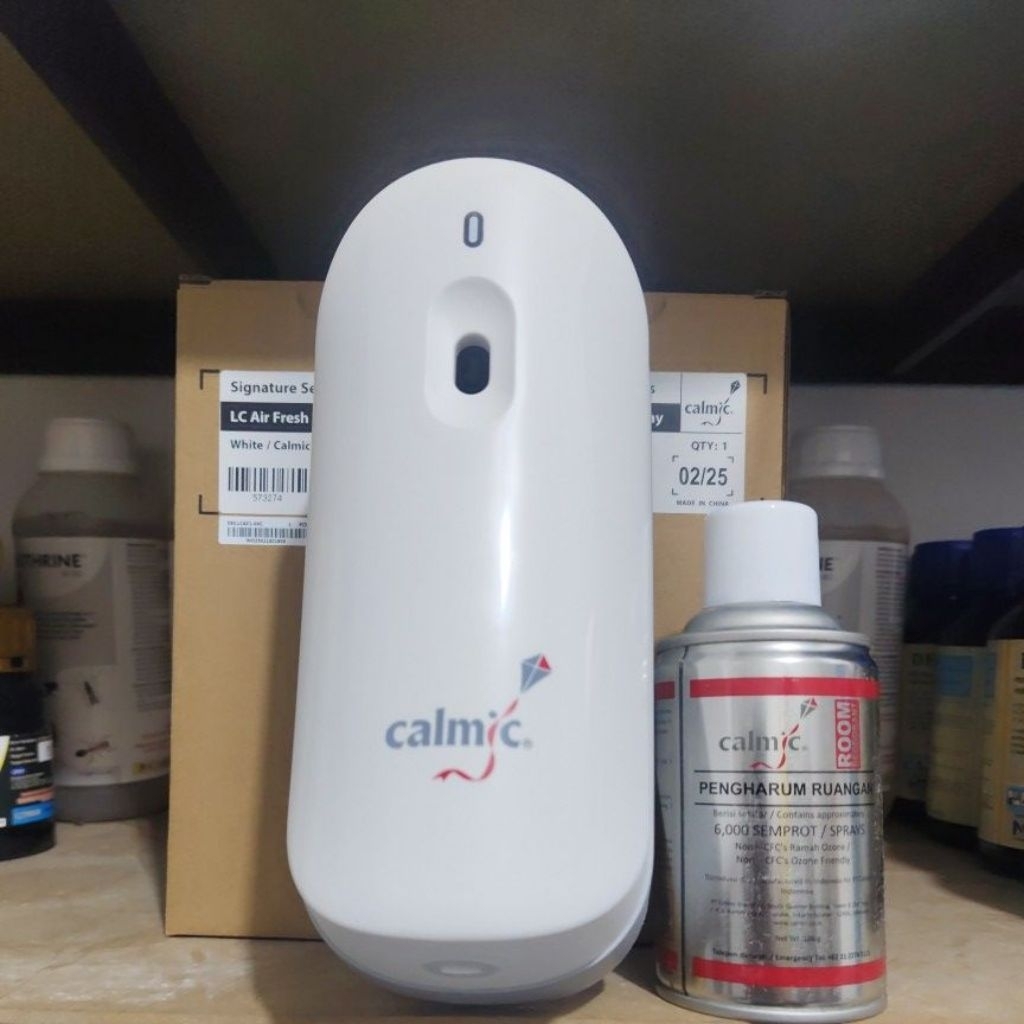 Jual Unit Semprot Dispenser Signature Calmic Second Free Parfum Dan ...