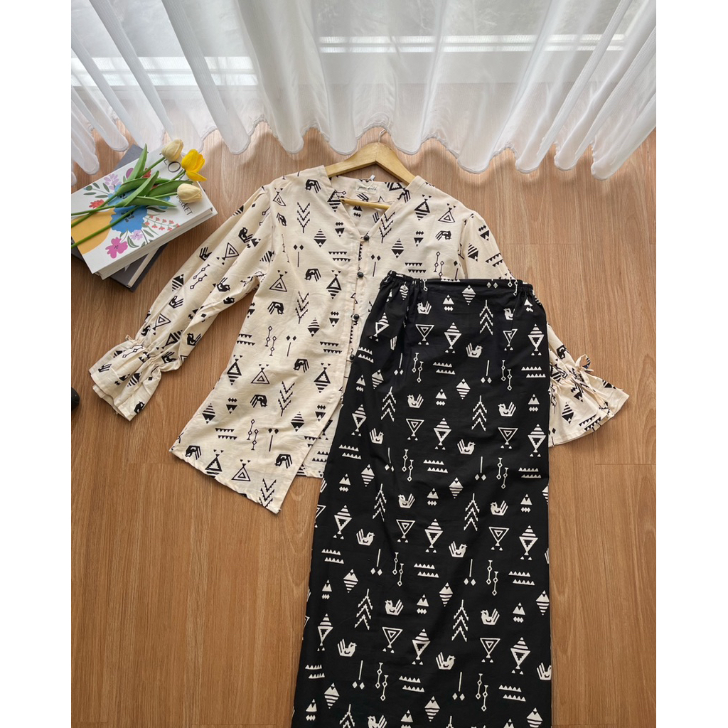 Jual javainbatik - ANEKA ONE SET BATIK WANITA - batik kerja - set batik ...