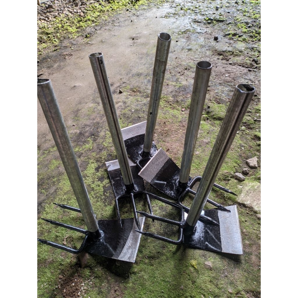 Cangkul Garuk 2 in 1 Full Besi - Cangkul Garuk Gulma Rumput Liar - Cangkul Multifungsi - Alat Perkebunan