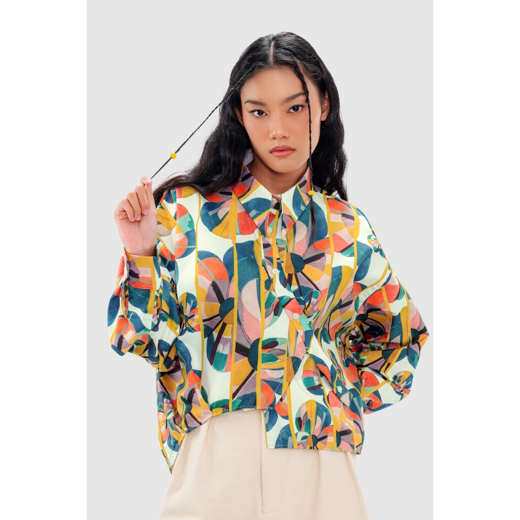 Jual Calla The Label - Solstice Asymmetric Shirt - Prism | Shopee Indonesia