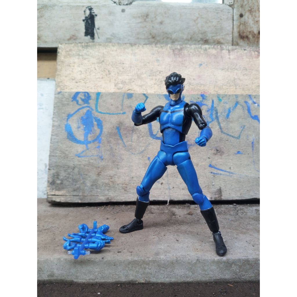 Jual shf the invincible variant blue suit Mark Grayson # action figure ...