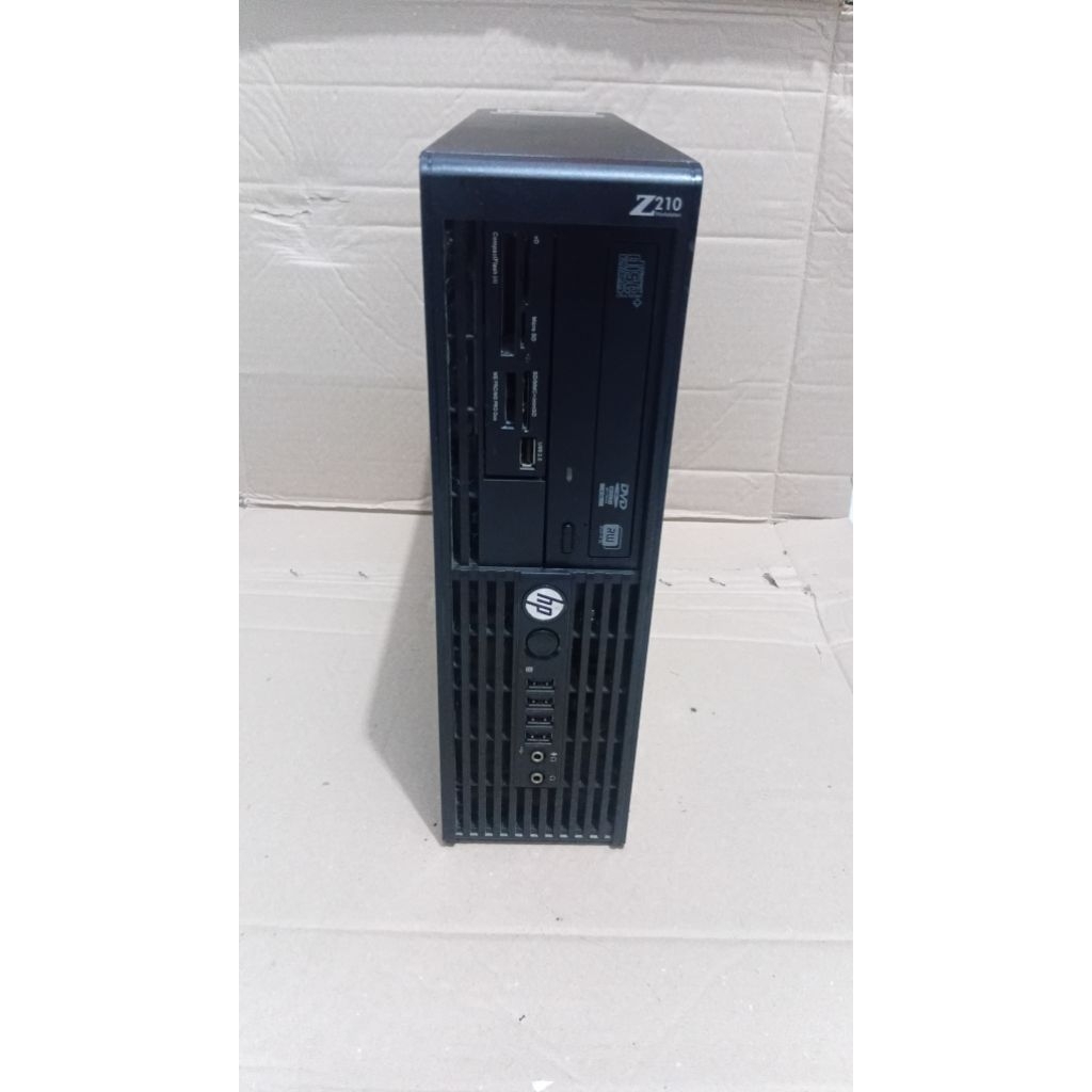 Jual PC HP Z210 INTEL XEON E3 1225 RAM 8 GB SSD 128 SLOT RAM 4