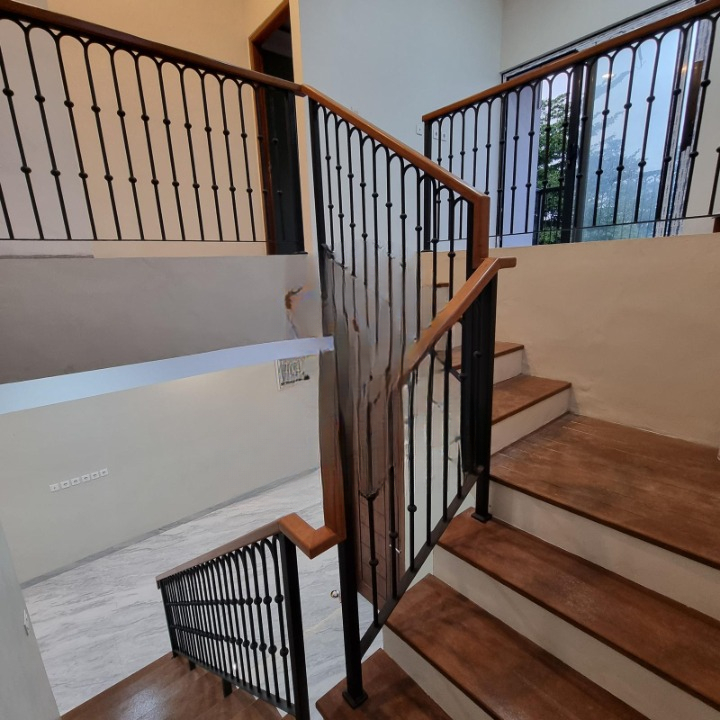 Jual Railing Tangga Besi Terlengkap & Harga Terbaru Juli 2026 | Shopee ...
