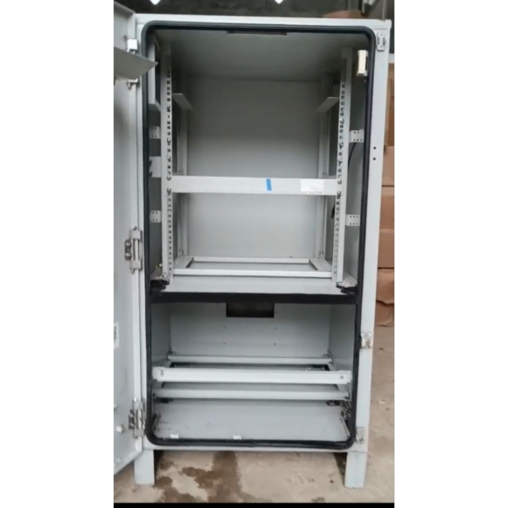 Jual Rak/rack Server + batre litium life4 Instalasion Outdoor dan ...