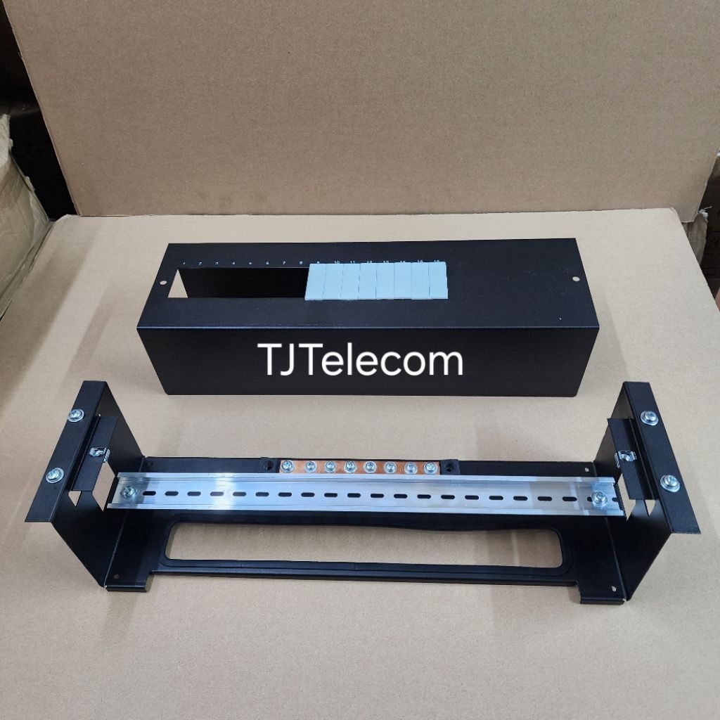 Jual Box DCPDB rack 19inch 16 Lubang MCB / PDU 16 Lubang MCB | Shopee ...