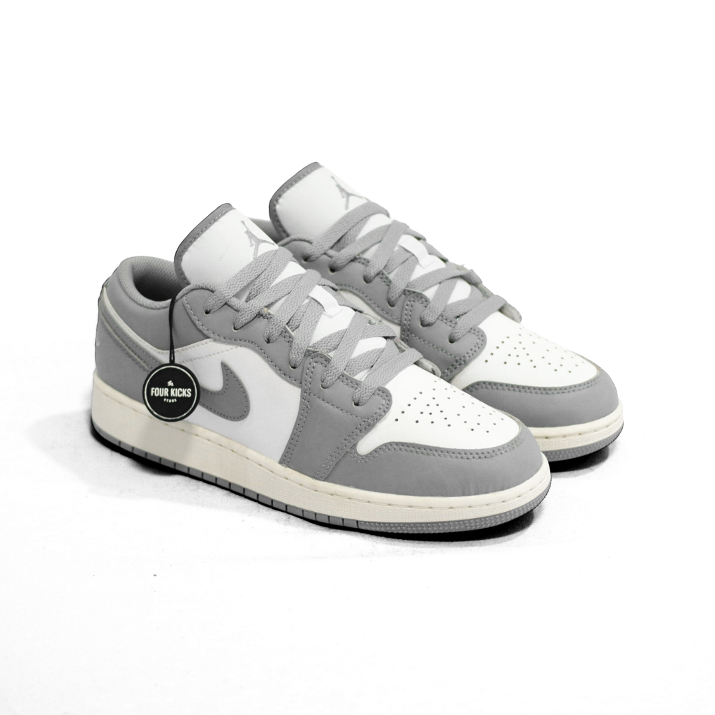Jual Nike Basketball Lifestyle Shoes Air Jordan 1 Low Vintage Stealth ...