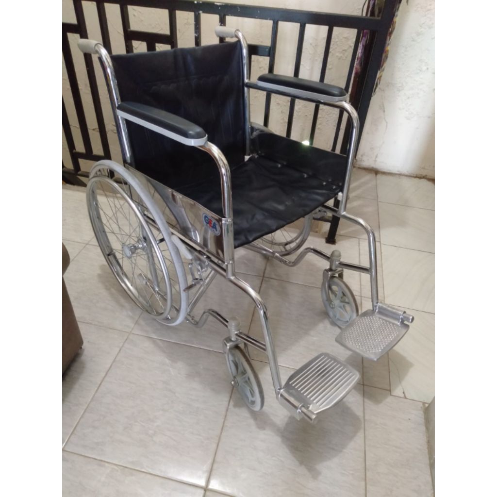 Jual KURSI RODA GEA SECOND / KURSI RODA BEKAS TERMURAH BAN MATI BAN ...