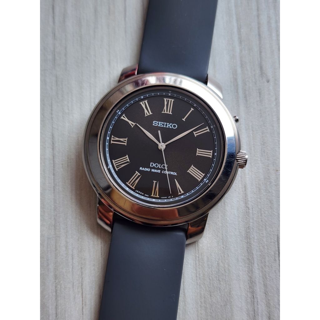 Jual Seiko Dolce Black Dial Titanium Radio Wave Control 5B21-0AE0 