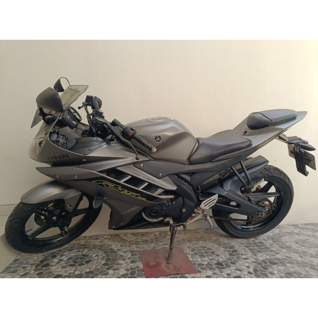 Jual Motor yamaha R15 bekas second 150cc tahun 2016 (area surabaya ...