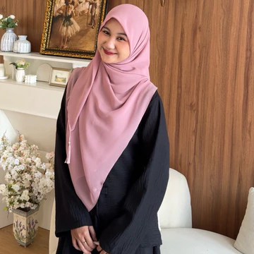 Segi 4 Syar'I Tassel Arabian Helwa Signature Khimar By Falba