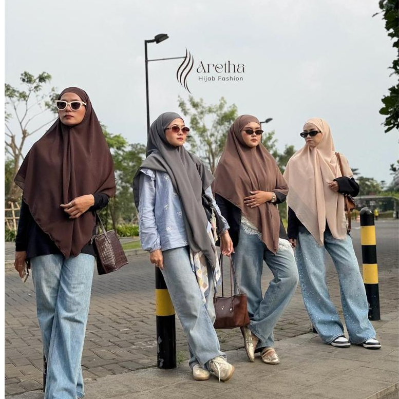 Khiban French Square Syar'i Khimar Bandana Segi Empat Tali Ceruty Babydoll Ultimate hijab 130X130
