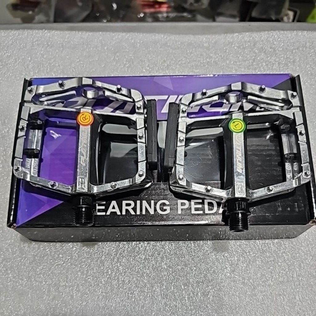 Jual Pedal Sepeda Platinum Silver Alloy Bearing MTB Folding Gravel ...