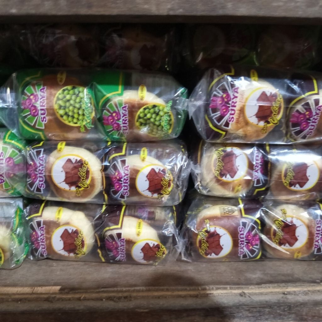 Jual Roti Pia Surya rasa Coklat/Kacang Hijau/ kelapa 1 pack isi 10 ...