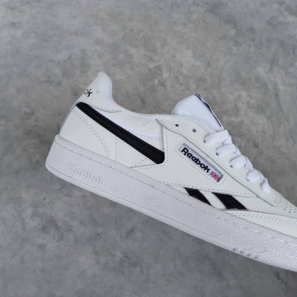 Jual Reebok Club C85 Trainers White Black | Shopee Indonesia