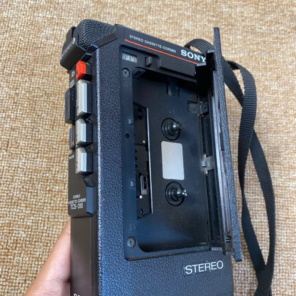Jual Sony Walkman TCS-310 Cassette Corder | Shopee Indonesia