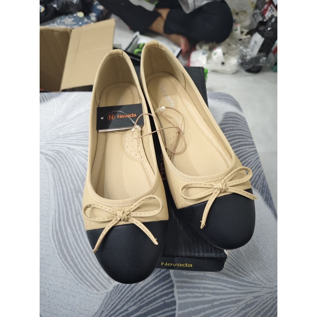 Jual Matahari Sepatu Terlengkap & Harga Terba…
