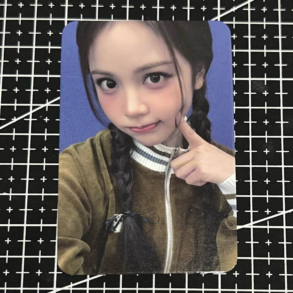 Jual [READY STOCK] PART 2 PHOTOCARD OFFICIAL HEARTS2HEARTS FOCUS STYLE ...