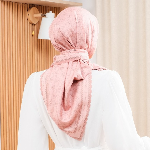 Femirla Arunika Series Hijab Segi Empat Voal Ultrafine Premium 115x115 Cm DIY Bag Eksklusif