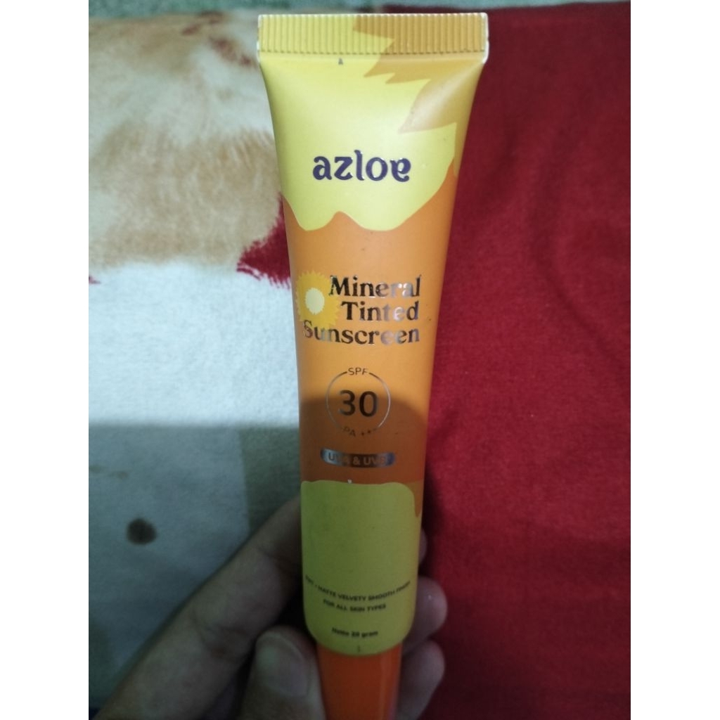 Jual prelove tinted sunscreen azloe 20gr | Shopee Indonesia