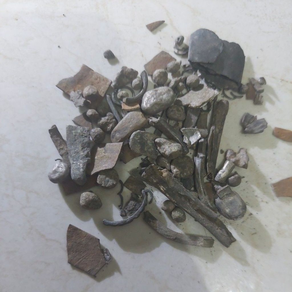 Jual 10 gram perak antik rongsok temuan tanah. asli. | Shopee Indonesia