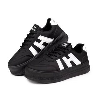 Sepatu Sneakers Wanita Hitam Korea Style Terbaru