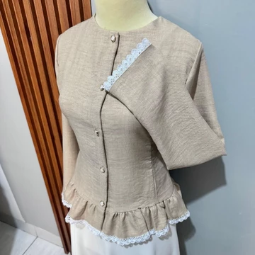 Subin Top Blouse Renda Peplum Atasan Lengan Panjang Wanita Korean Style Blouse Fitted Long