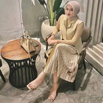 Rok Plisket Bludru Premium Velvet Wanita Mewah Elegan Anti Kusut Pinggang Elastis Nyaman Jatuh