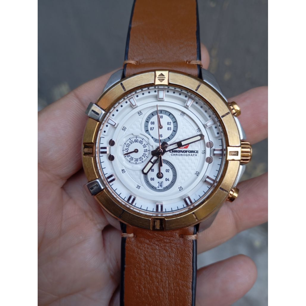 Jual jam tangan chronoforce chronograph second bekas | Shopee Indonesia