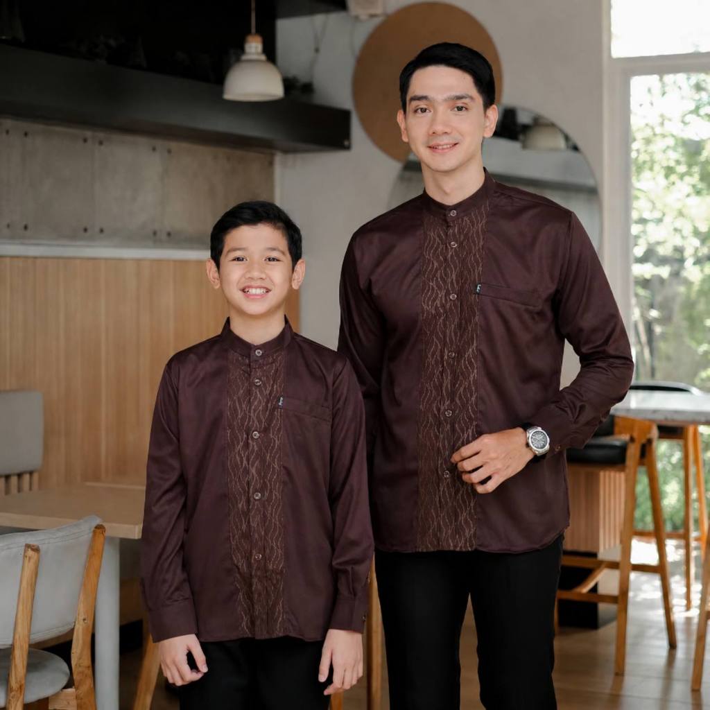 Dolbatik - Baju Koko Couple Ayah Anak Lengan Panjang Embos Simple Bahan Toyobo Lembut Adem Mahogani