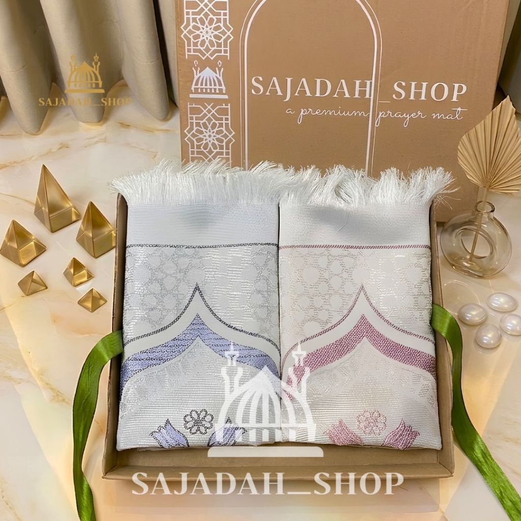 Set Sajadah Kado Pernikahan/ Wedding gift COUPLE  (2KG)