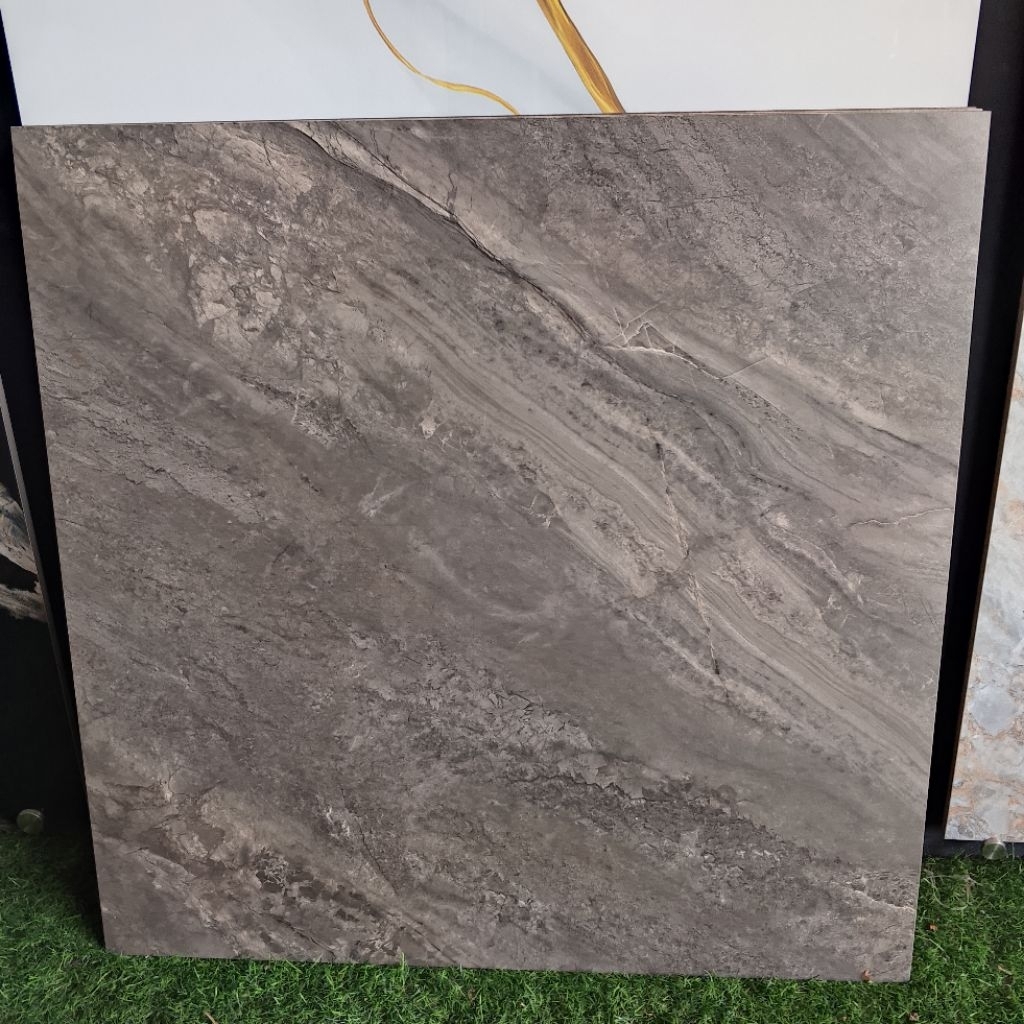 Jual granit 60x60 infinity timber dark grey | Shopee Indonesia