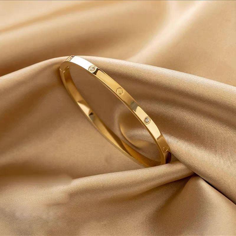 Gelang Tangan Wanita Asli Titanium / Bangle Polos Dan Permata - foto 1