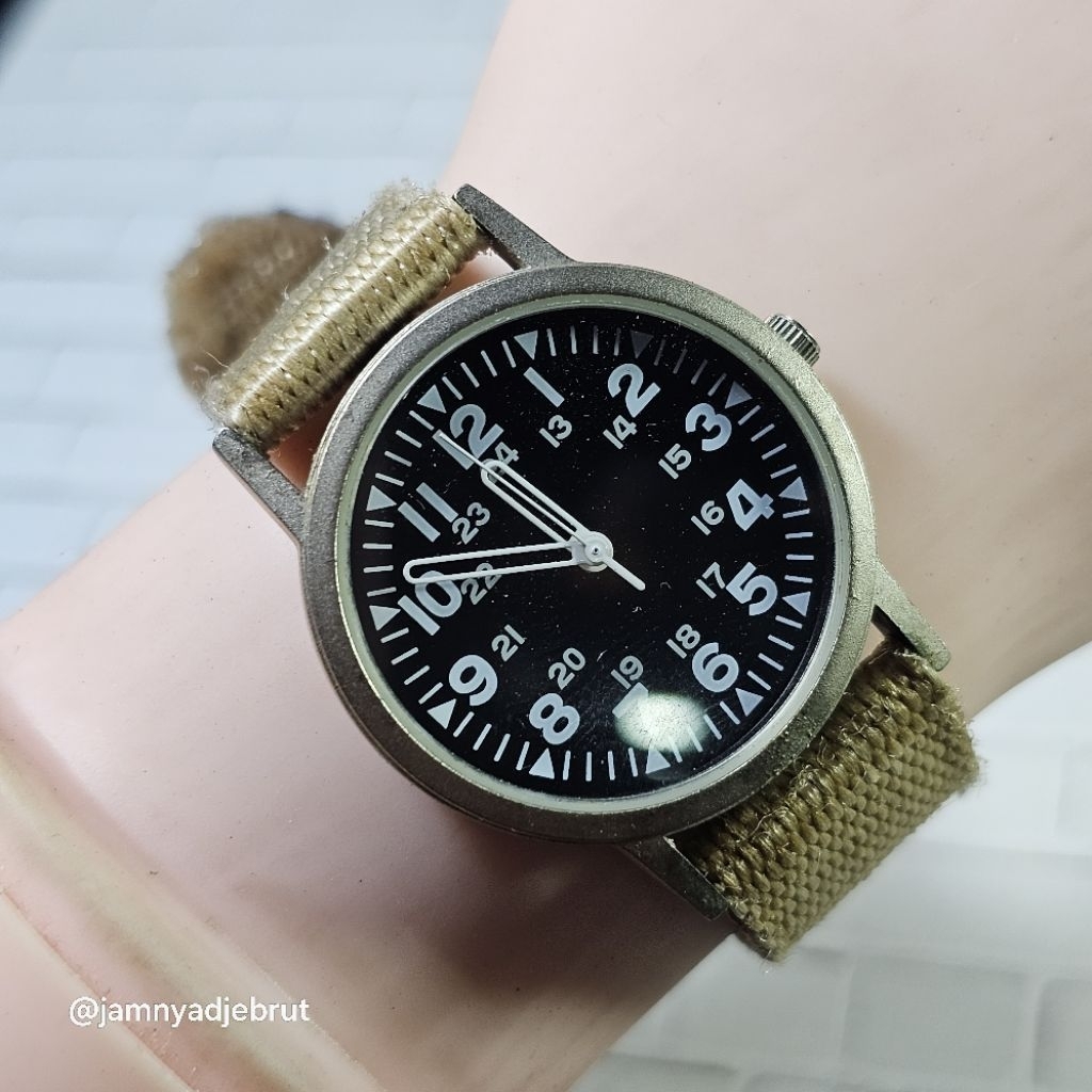 Jual Jam Military Dial Nobrand Grey Black Bekas | Shopee Indonesia