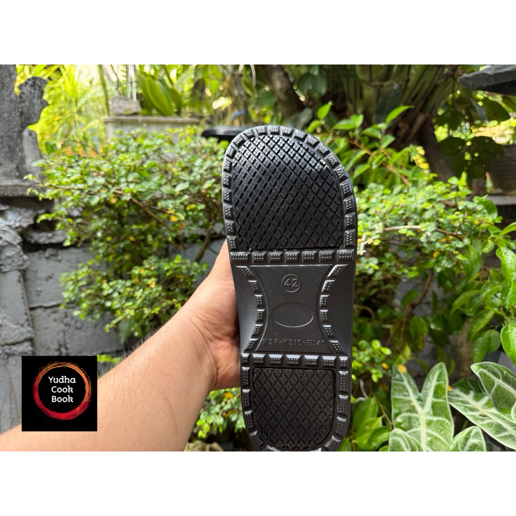 Jual Chef Shoes Kitchen Shoes Sepatu Kitchen Sepatu Koki Sepatu Anti ...