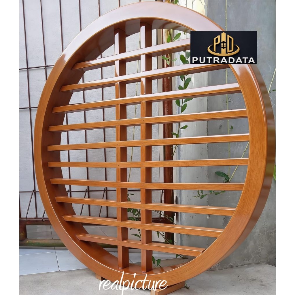 Jendela Mati Diameter 70cm Model Klasik Terbaru Material Kayu Jati