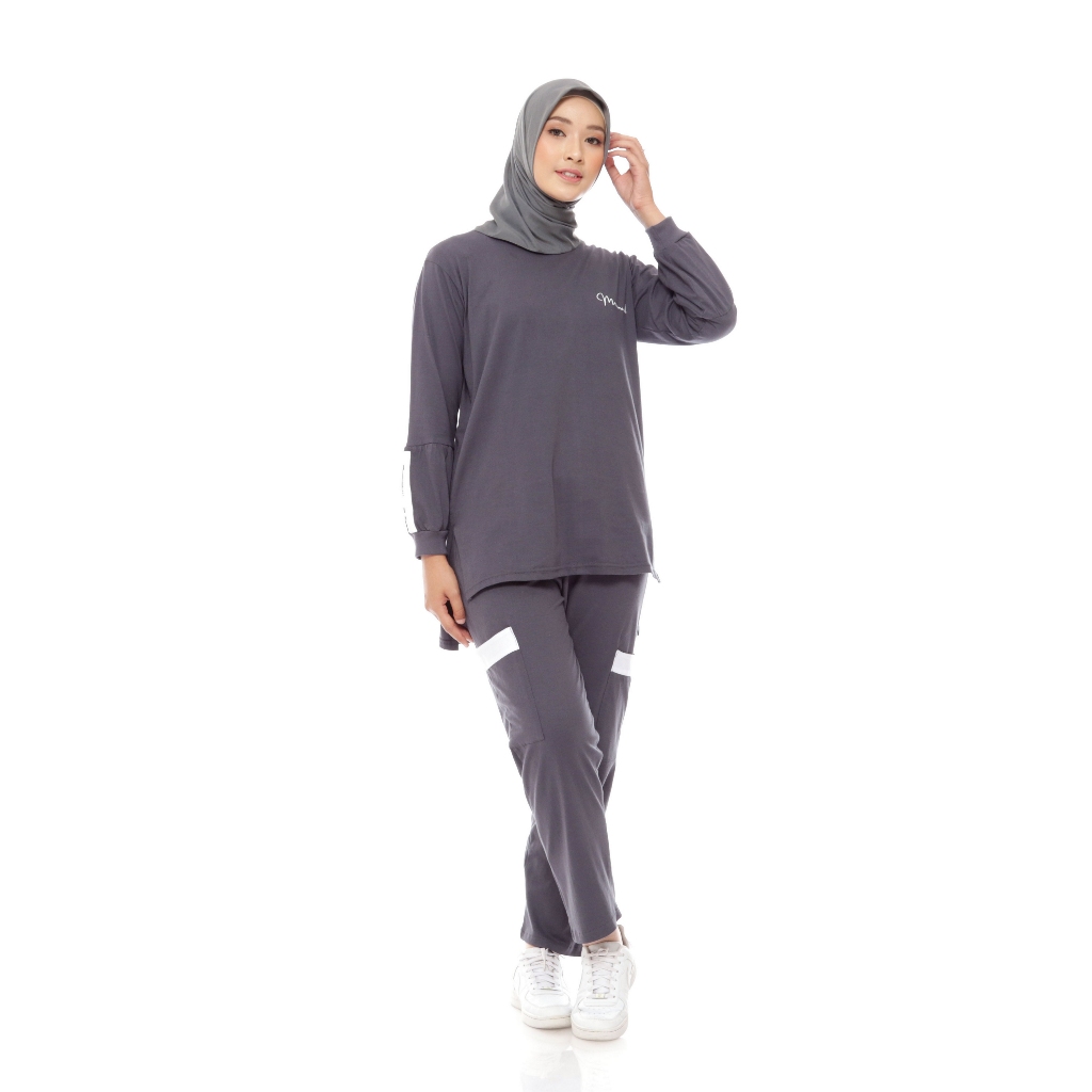 Setelan Baju Olahraga Wanita Muslimah Lengan Panjang foto 1