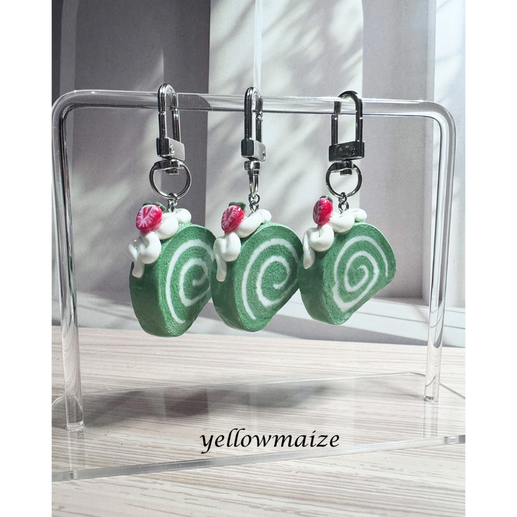 Jual MATCHA CLAY KEYCHAIN - Gantungan Kunci Matcha Roll Cake, Ice Cream ...