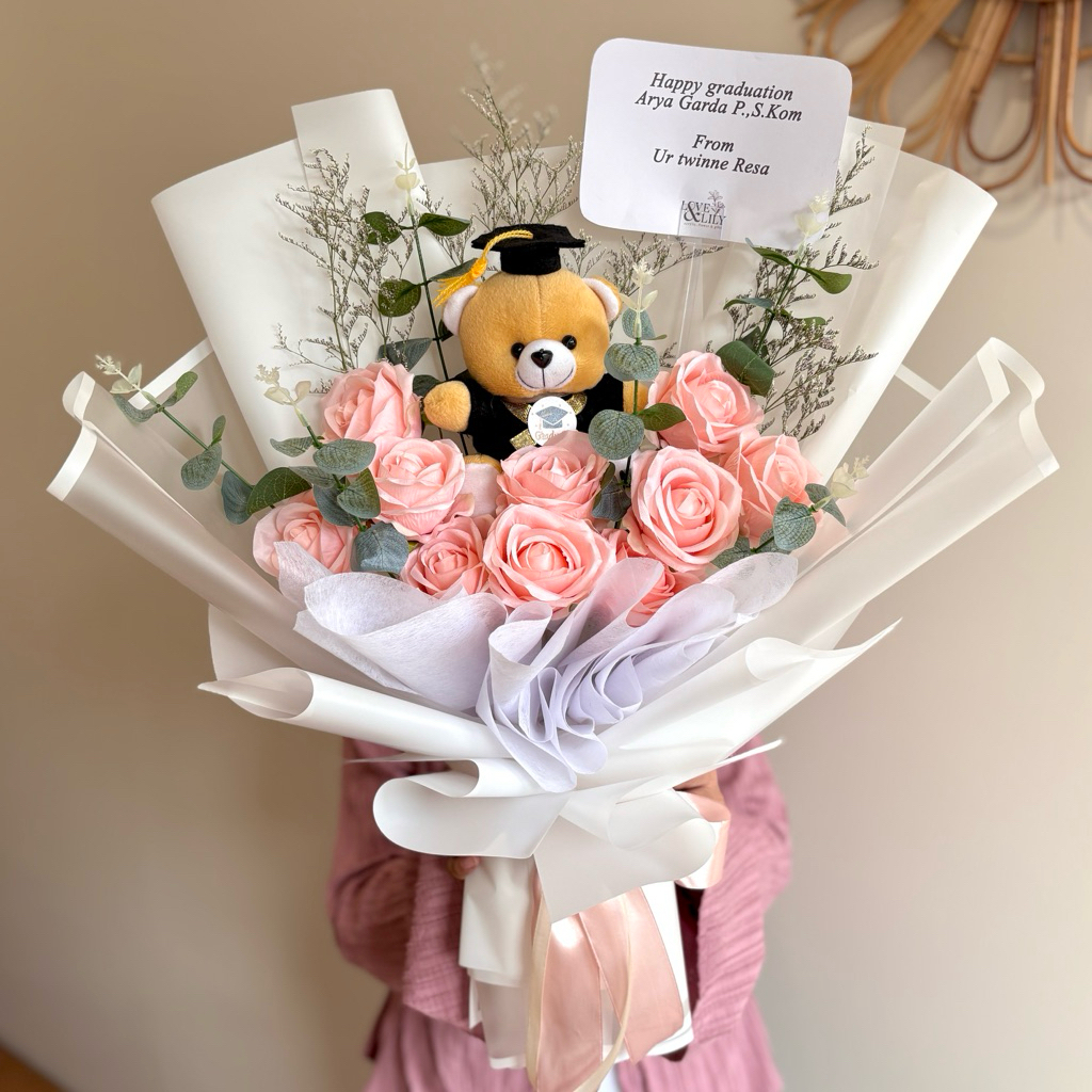 Jual [READY] Buket Bunga Graduation Wisuda Flower Bouquet Korean Rose ...