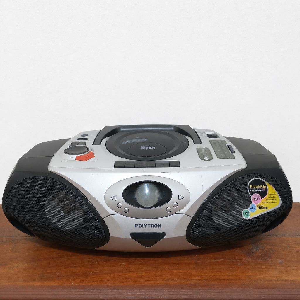 Jual TAPE COMPO POLYTRON GD 512 SR / RADIO / CASSETTE PLAYER | Shopee ...